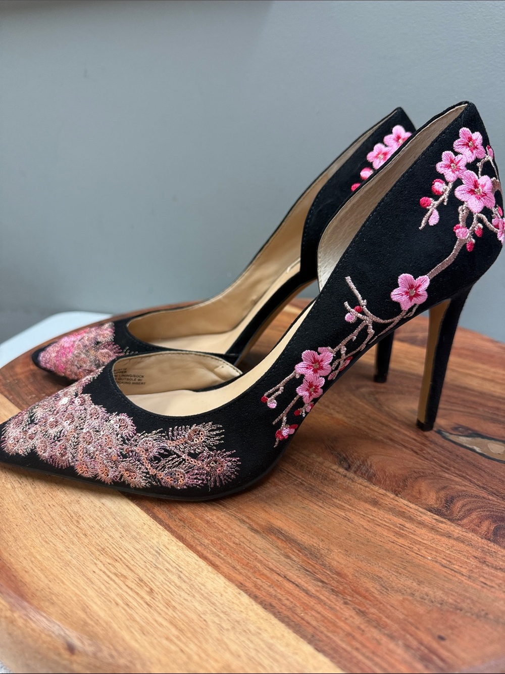 Kenjay" Cherry Blossom Peacock Embroidered Stiletto Pumps 8.5